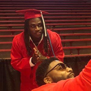 Meet your Posher, Emmanuel